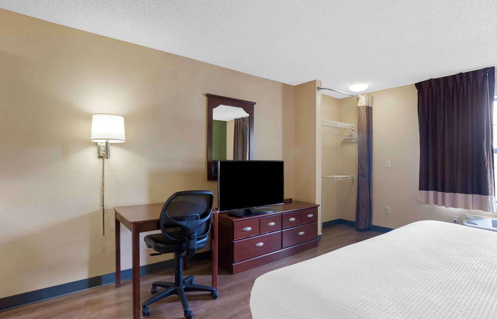 Extended Stay America Suites - Kansas City - Airport Exterior foto