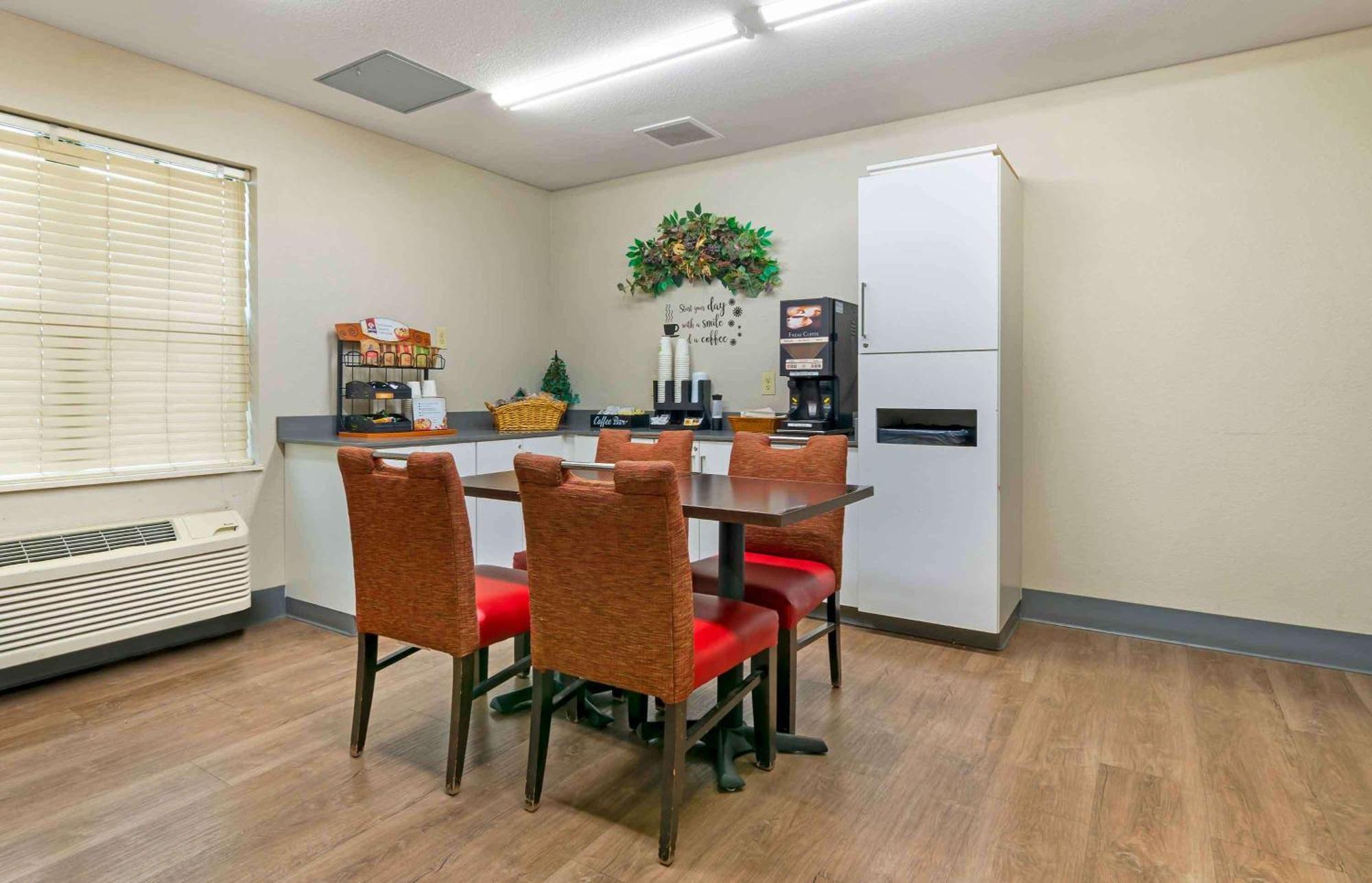 Extended Stay America Suites - Kansas City - Airport Exterior foto