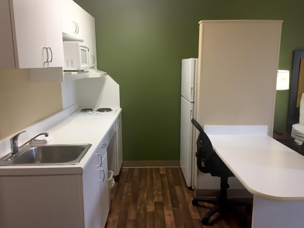 Extended Stay America Suites - Kansas City - Airport Exterior foto