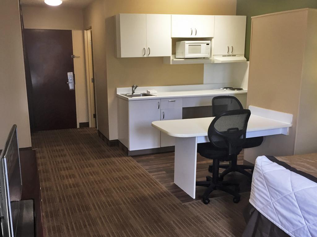 Extended Stay America Suites - Kansas City - Airport Exterior foto